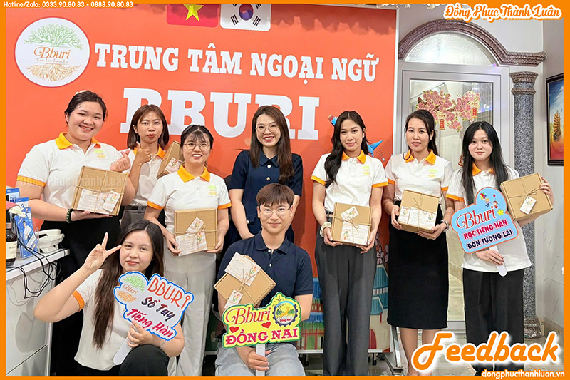 đồng phục trung tâm ngoại ngữ